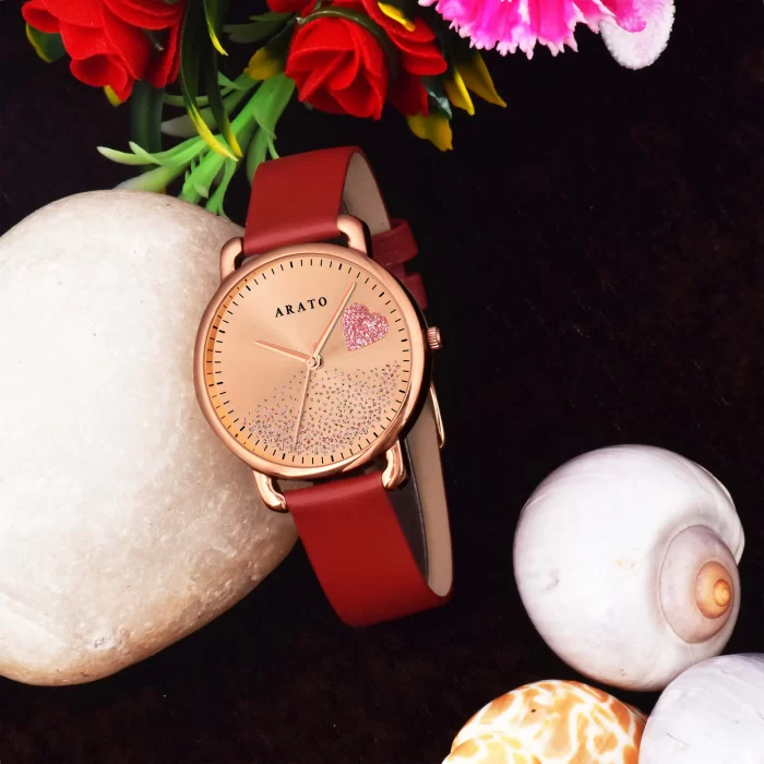 Women's Golden Dial Round Watch